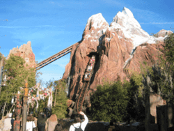 Expedition Everest.gif